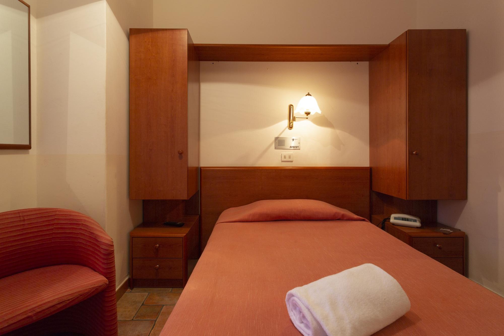 Hotel Sole Castello (Adults Only) تاورمينا المظهر الخارجي الصورة