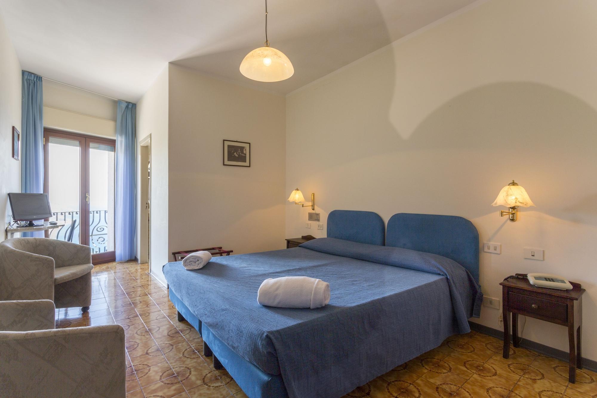 Hotel Sole Castello (Adults Only) تاورمينا المظهر الخارجي الصورة
