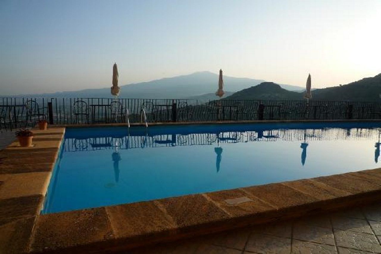 Hotel Sole Castello (Adults Only) تاورمينا المظهر الخارجي الصورة