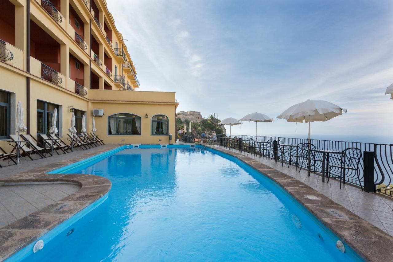 Hotel Sole Castello (Adults Only) تاورمينا المظهر الخارجي الصورة